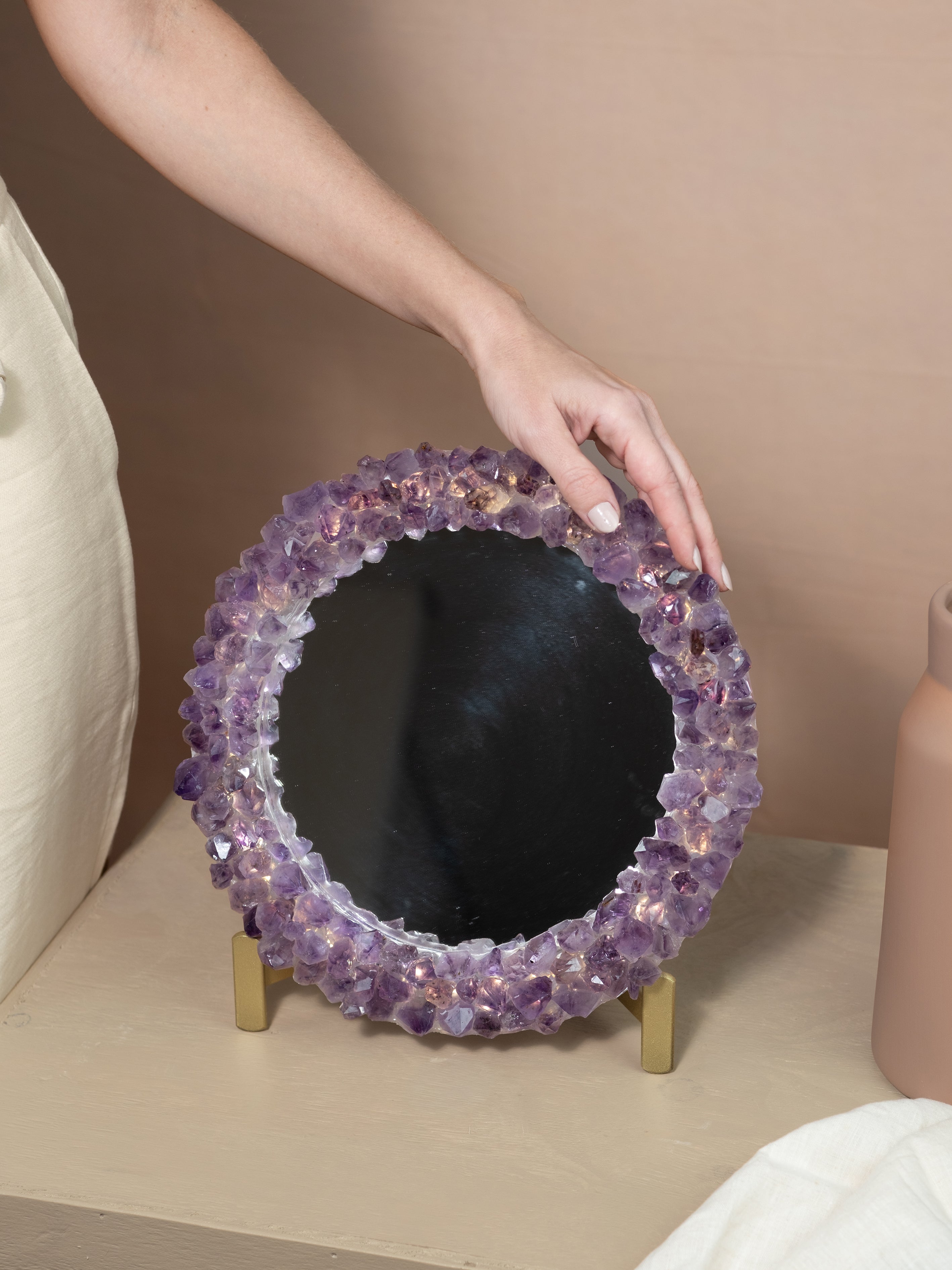Amethyst Point Round LED Wall Mirror