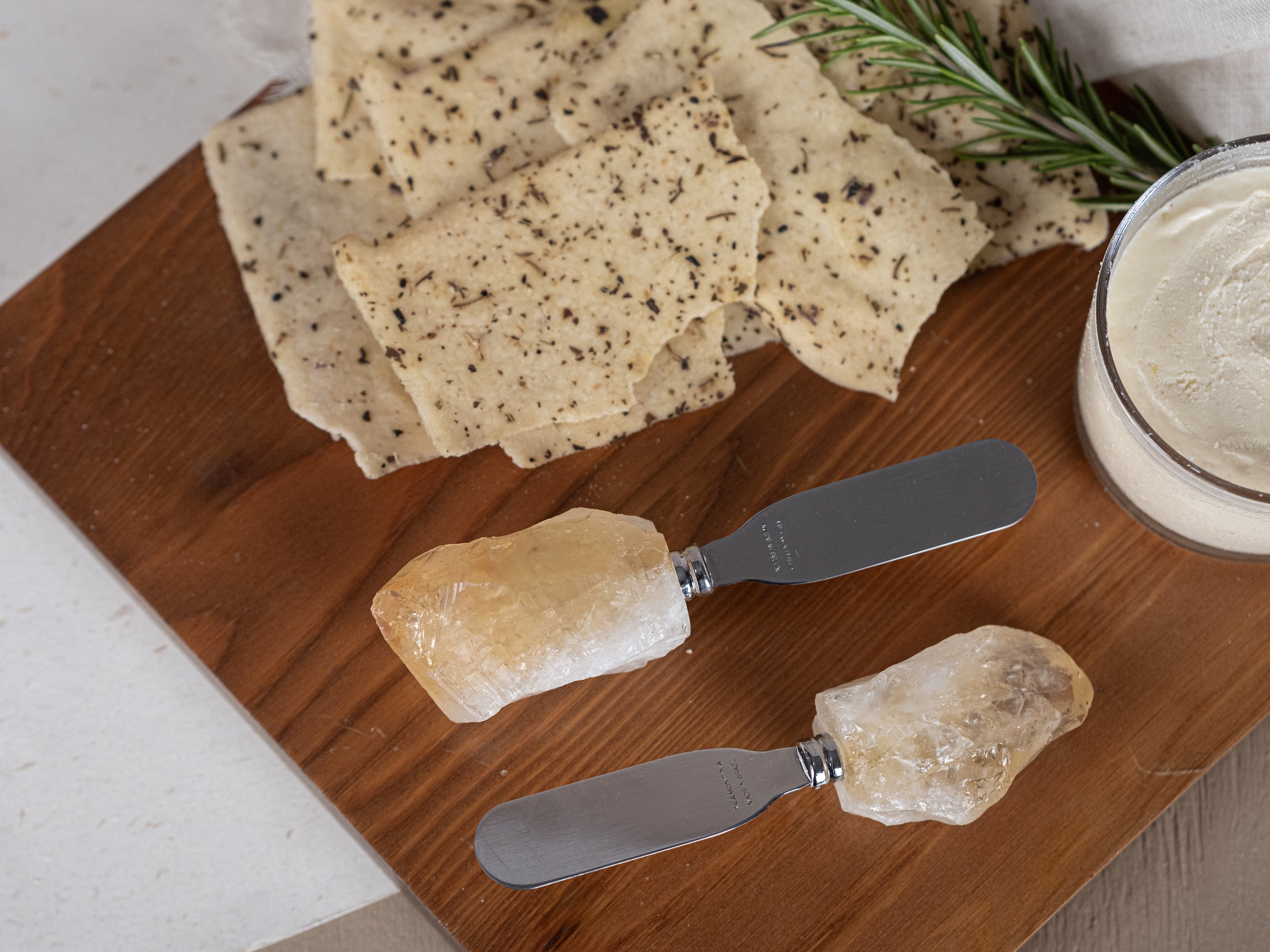 Spreader with Citrine Point Handle