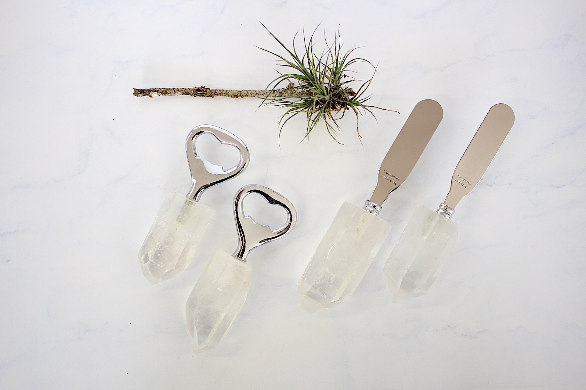 Spreader with Crystal Handle - Clear Quartz Point Rough