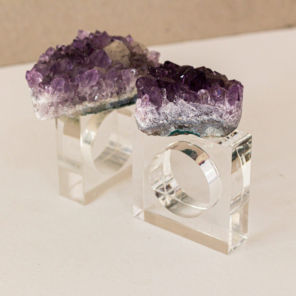 Napkin Ring in Acrylic with Crystal Accent - Amethyst Druzy