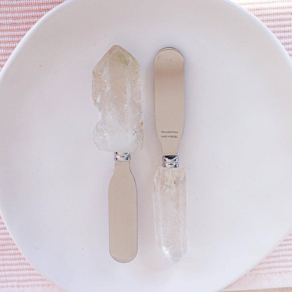 Spreader with Crystal Handle - Clear Quartz Point Rough