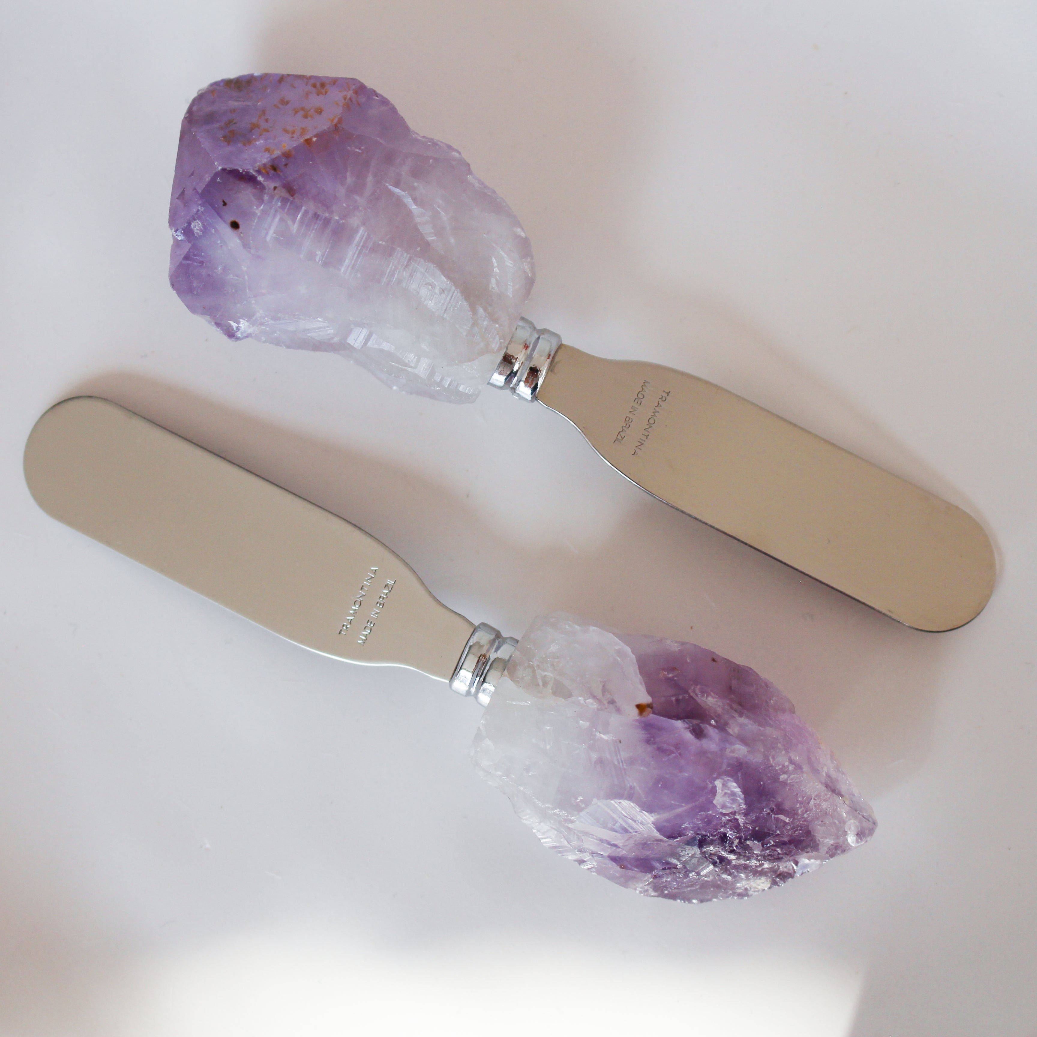 Spreader with Crystal Handle - Amethyst Point Rough