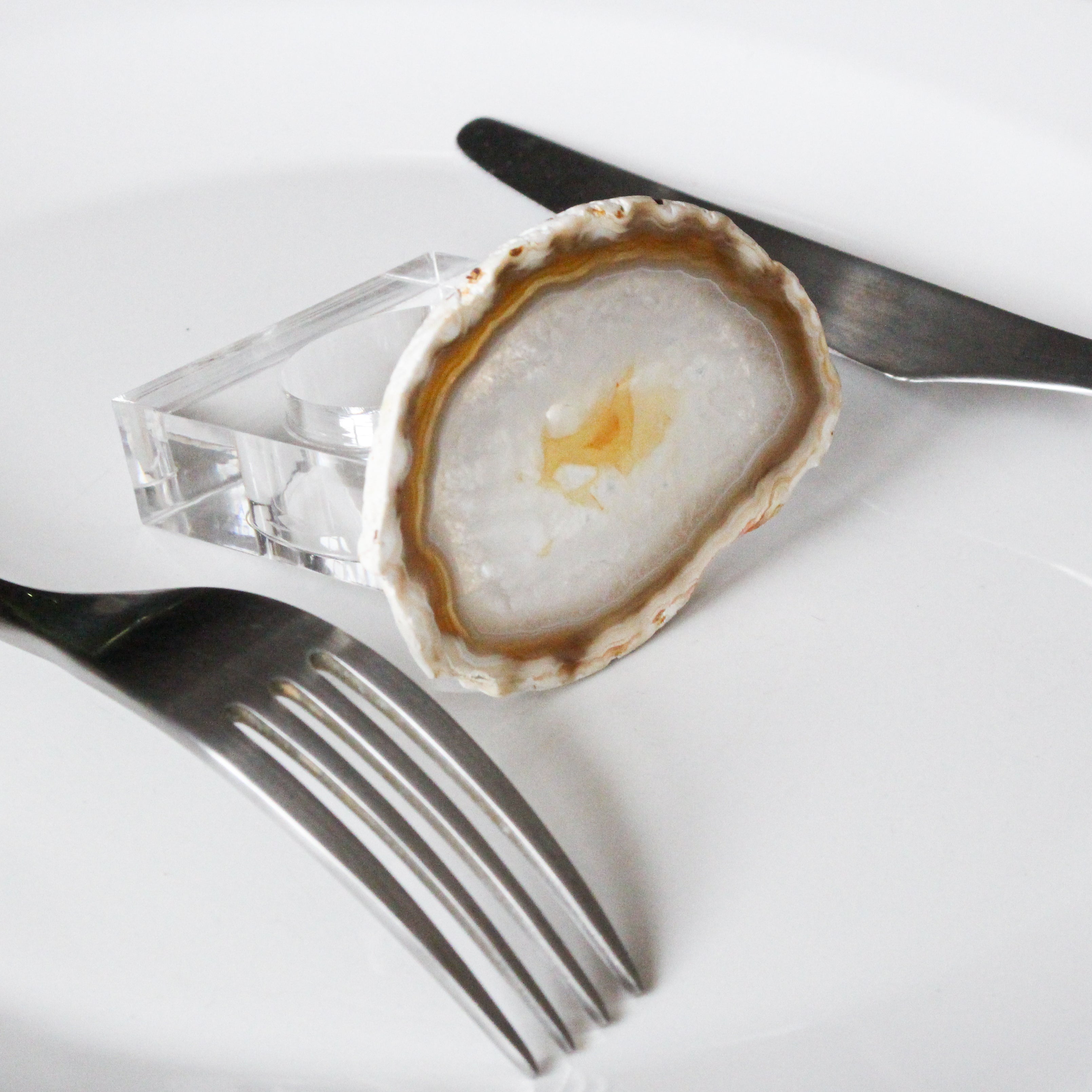 Napkin Ring in Acrylic with Crystal Accent - Agate Slice Natural