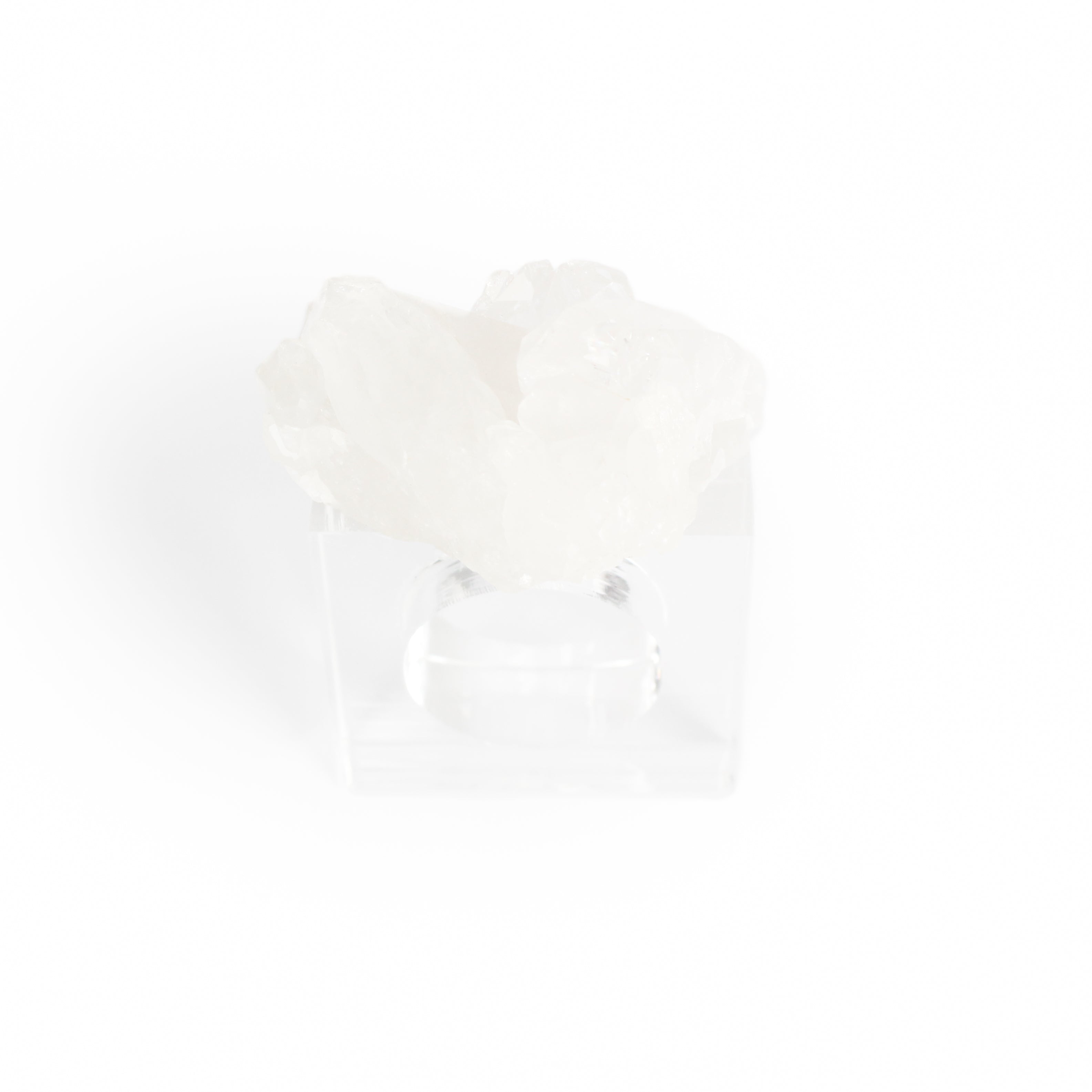 Napkin Ring in Acrylic with Crystal Accent - Clear Quartz Druzy
