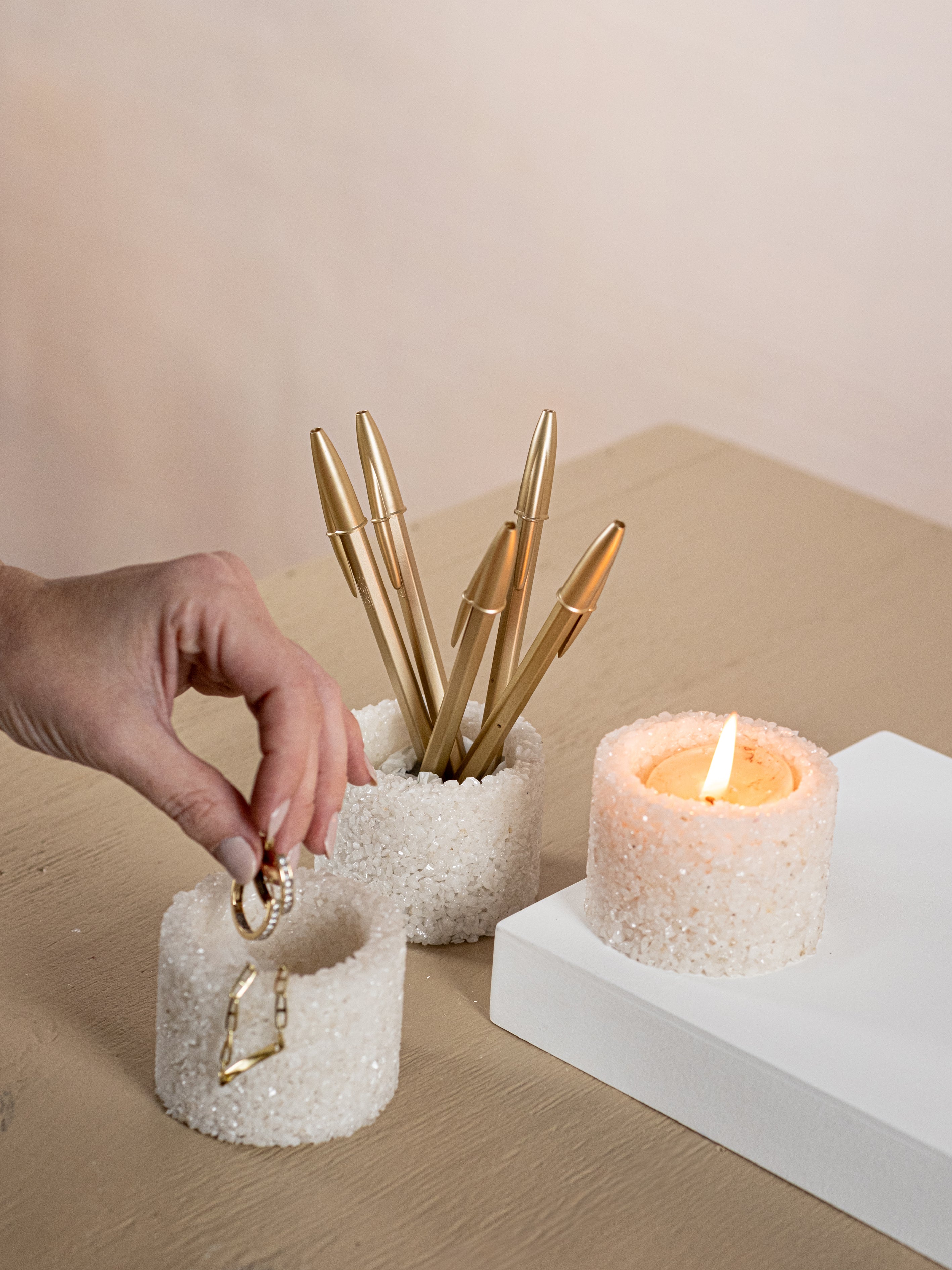 White Quartz Multipurpose Pot