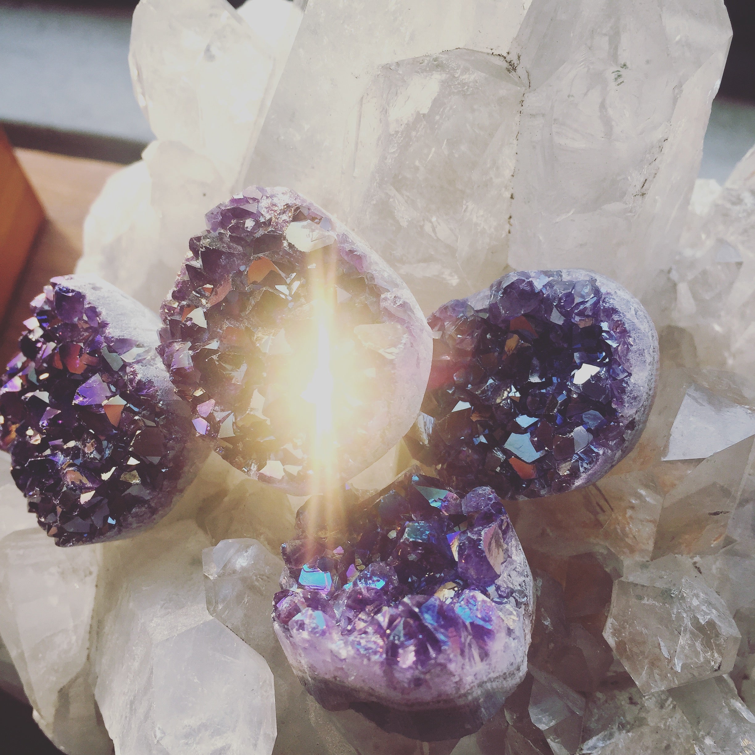 Amethyst or Citrine Druzy Cabochon Titanium Coated - Flat Back - Aura